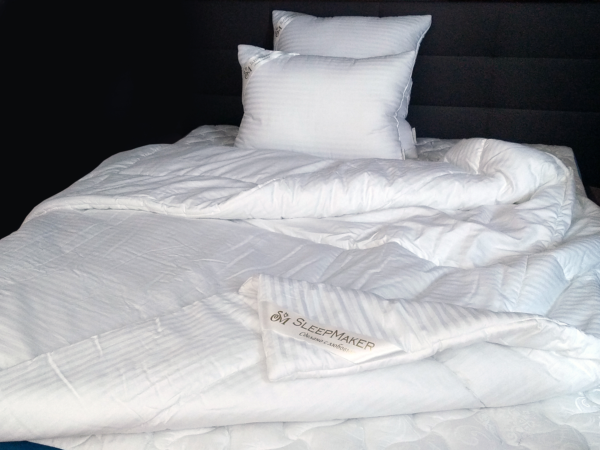 картинка Всесезонное одеяло Hotel Luxe от магазина SleepMaker